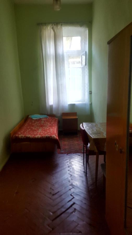 Firuza Hostel Боржомі Екстер'єр фото