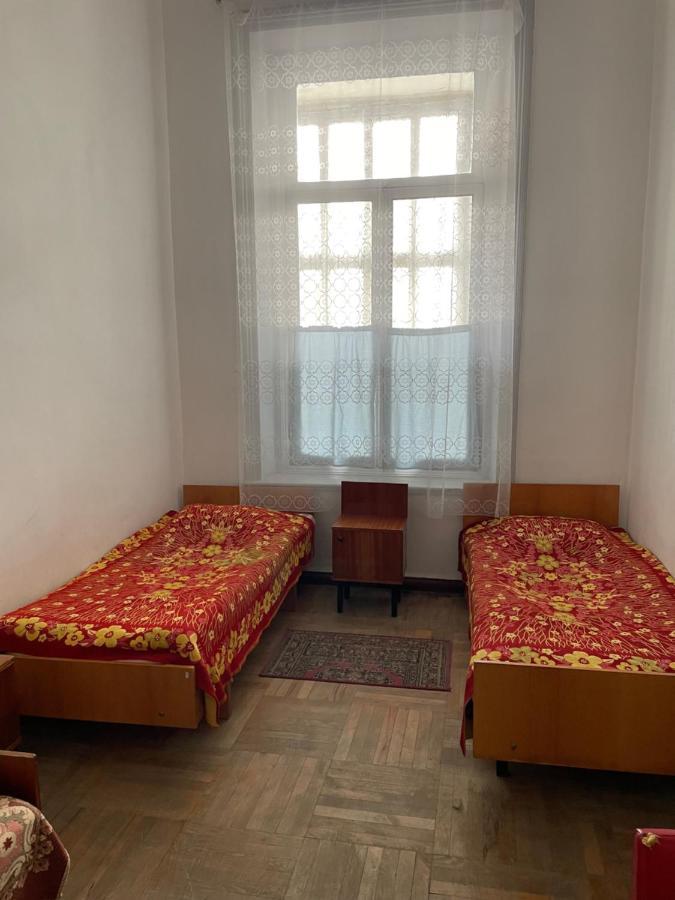Firuza Hostel Боржомі Екстер'єр фото