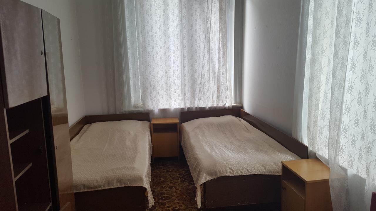 Firuza Hostel Боржомі Екстер'єр фото