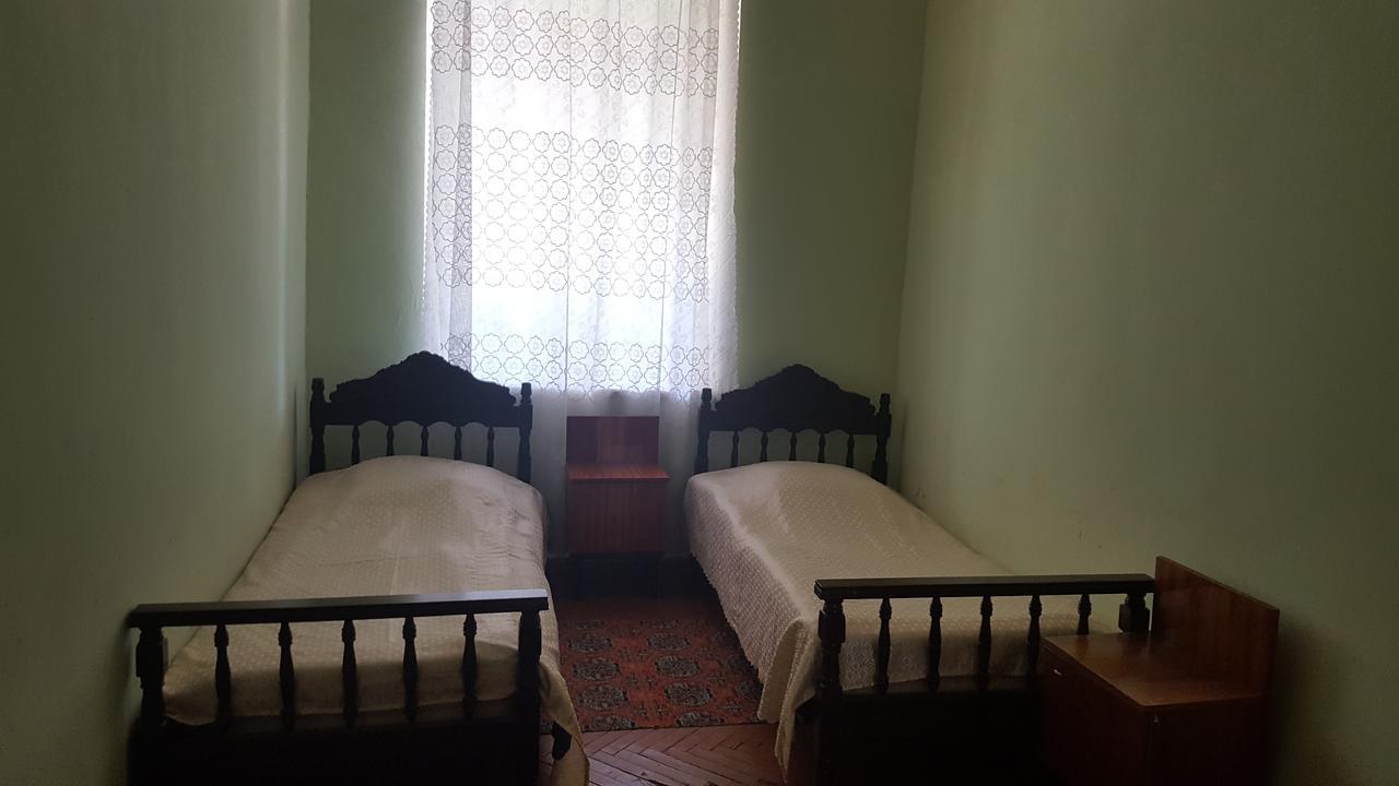 Firuza Hostel Боржомі Екстер'єр фото