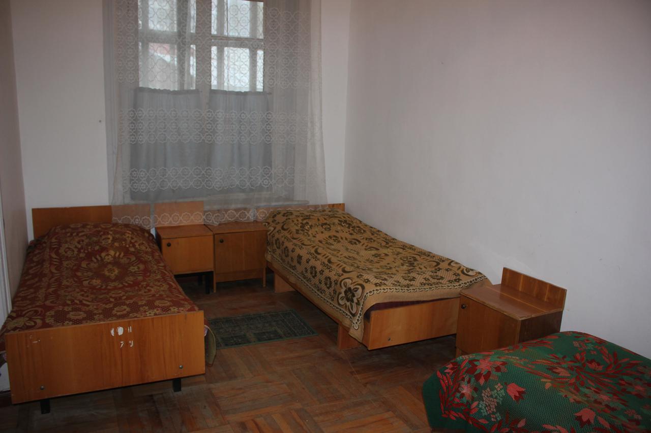 Firuza Hostel Боржомі Екстер'єр фото